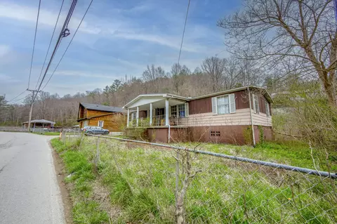 67 Bulan Hiner Rd, Hazard, KY 41701 photo 4