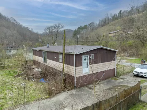 67 Bulan Hiner Rd, Hazard, KY 41701 photo 30