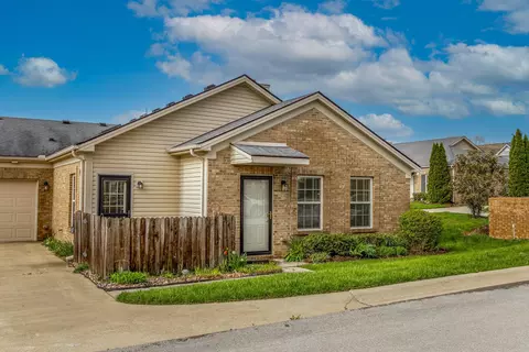 469 Goldon Trophy Trl, Lexington, KY 40514