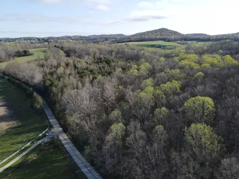 999 Spiro Rd # -B, Mount Vernon, KY 40456