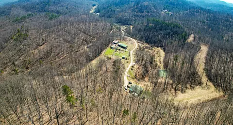 292 Bulldog Rd, Manchester, KY 40962