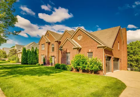 2237 Guilford Ln, Lexington, KY 40513