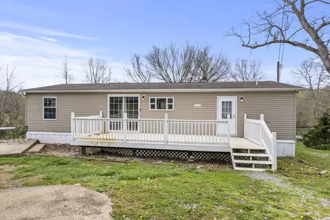 525 Corinth Shore Dr, Corinth, KY 41010