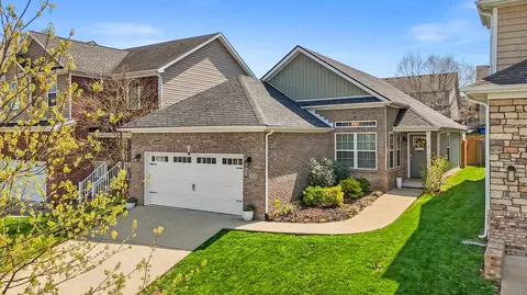 2228 Pokeberry Park, Lexington, KY 40509