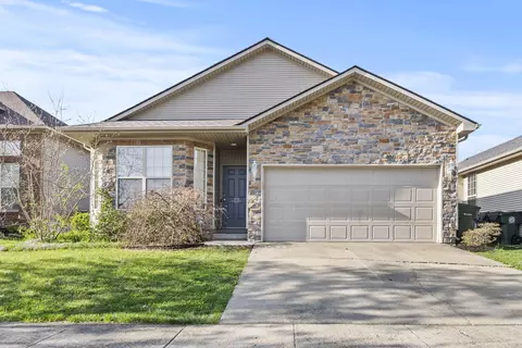 2712 Bay Cedar Cv, Lexington, KY 40511