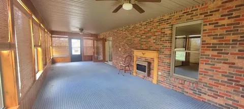 Exterior - 412 Sunset Dr, Morehead, KY 40351 photo 9 of 12