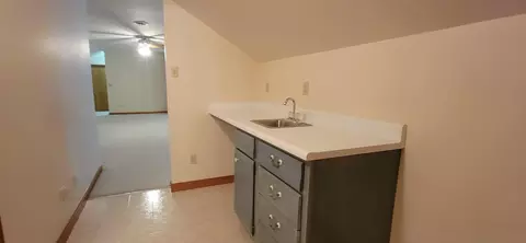 Entry Way - 412 Sunset Dr, Morehead, KY 40351 photo 2 of 3