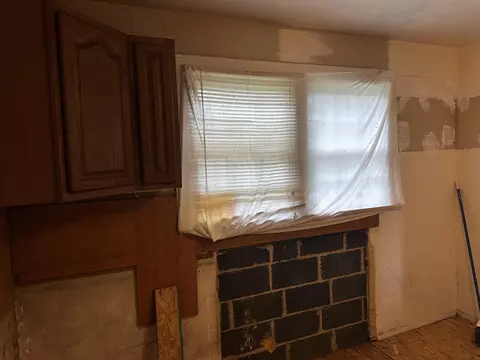 1361 Ky 3436, Gray, KY 40734 photo 17