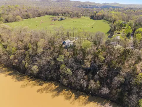 View/Area - 34 N Fork Dr, Burnside, KY 42519 photo 4 of 7