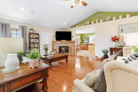 1284 Lanetown Rd, Nancy, KY 42544 photo 6
