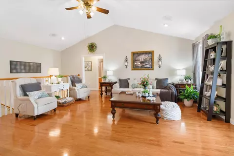 1284 Lanetown Rd, Nancy, KY 42544 photo 8