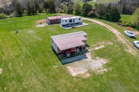 2100 Old Log Lick Rd, Winchester, KY 40391 photo 18