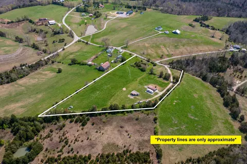 2100 Old Log Lick Rd, Winchester, KY 40391 photo 6