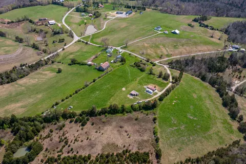 2100 Old Log Lick Rd, Winchester, KY 40391 photo 5