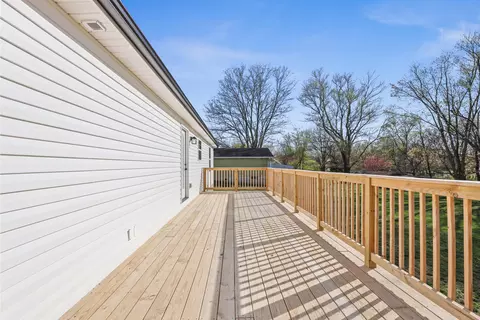Exterior - 231 Corinth Rd, Corbin, KY 40701 photo 7 of 12