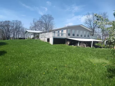 1162 Hart Pike, Owingsville, KY 40360