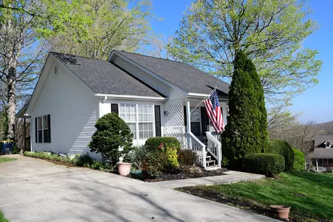 367 Old Rocky Rd, Mount Vernon, KY 40456