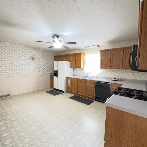 1260 Watch Rd, Corbin, KY 40701 photo 10