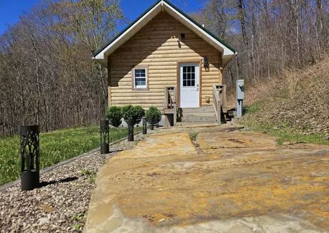 105 Sugar Maple Mountain Ln, Hillsboro, KY 41049