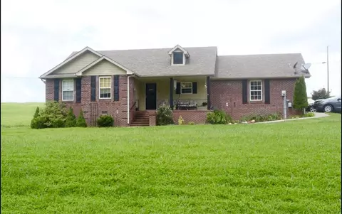 14 W Cherry Dr, Science Hill, KY 42553