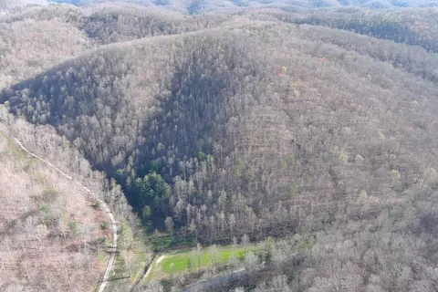 00 Sand Springs Rd, Sand Gap, KY 40481