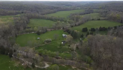 667 Troutstream Rd, Dunnville, KY 42528