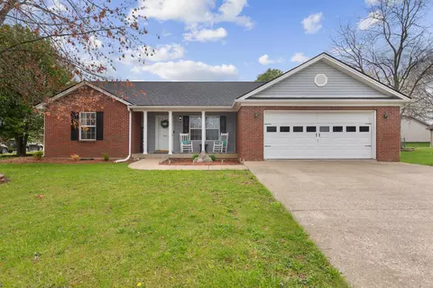 104 Rabbit Ridge Ln, Frankfort, KY 40601