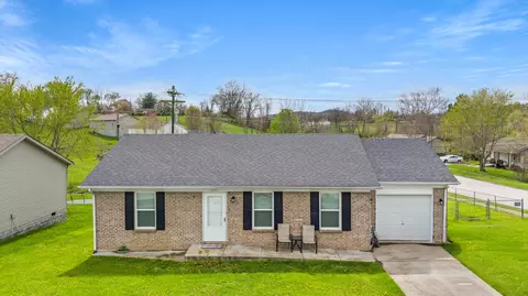 357 Burchwood Dr, Berea, KY 40403