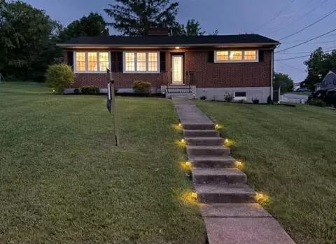 328 Runyon Rd, Harrodsburg, KY 40330