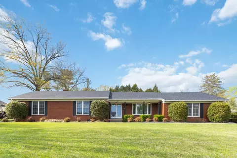 107 Green Hill Park Dr, Somerset, KY 42501