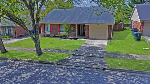 3439 Woodspring Dr, Lexington, KY 40515