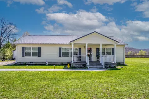 430 Meadowlands Dr, Morehead, KY 40351