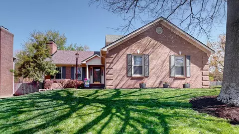 2865 Ashbrooke Dr, Lexington, KY 40513