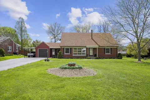 1740 Hawthorne Ln, Lexington, KY 40505