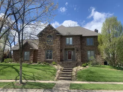 2201 Poplar Grove Pl, Lexington, KY 40515