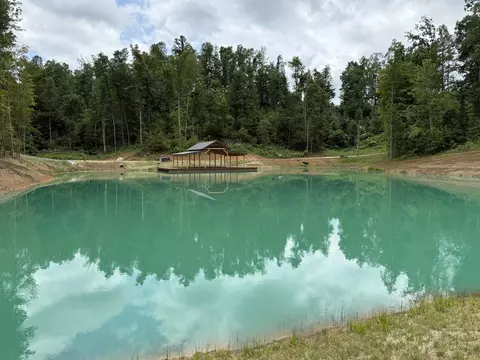 336 Chestnut Log Rd, Campton, KY 41301 photo 3