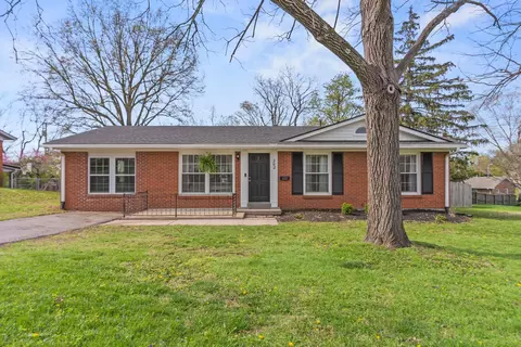 202 Inverness Dr, Lexington, KY 40517