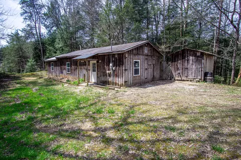 2691 High Moore Rd, London, KY 40741