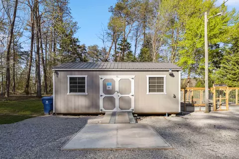 695 Valley View Dr, Burnside, KY 42519 photo 46