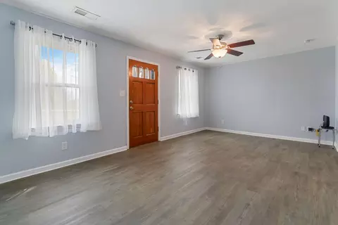 679 Mclain Rd, Springfield, KY 40069 photo 5