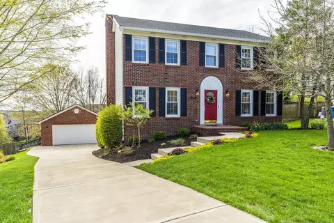 4273 Watertrace Dr, Lexington, KY 40515