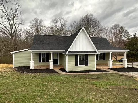 Exterior - 727 Gordon St, Corbin, KY 40701 photo 2 of 3