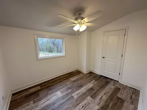 Bedroom - 727 Gordon St, Corbin, KY 40701 photo 3 of 3