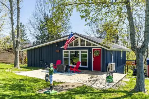 129 Clover Ct, Carlisle, KY 40311