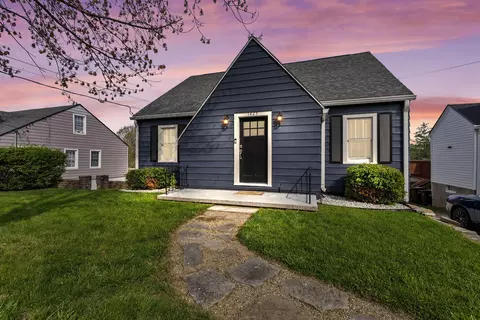1425 Arlington Dr, Richmond, KY 40475