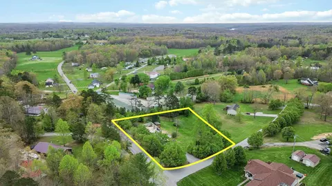 895 Level Green Rd, Corbin, KY 40701