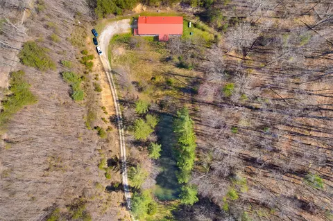 287 Boys In The Holler Trl, Campton, KY 41301