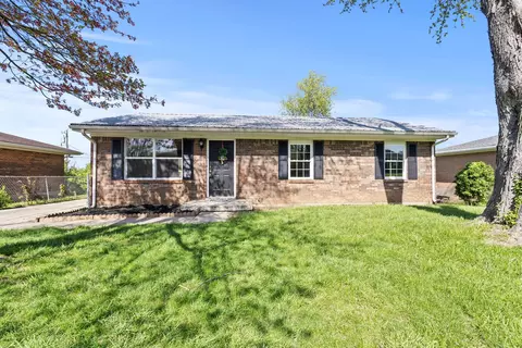103 Queensway Dr, Nicholasville, KY 40356