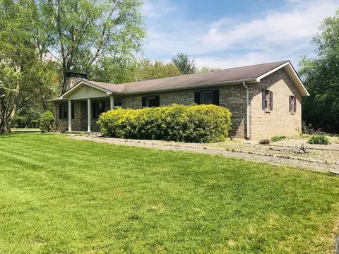 22 Orange Valley Cir, Russell Springs, KY 42642