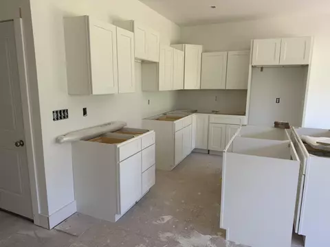 309 Williamsburg Ln, Georgetown, KY 40324 photo 3